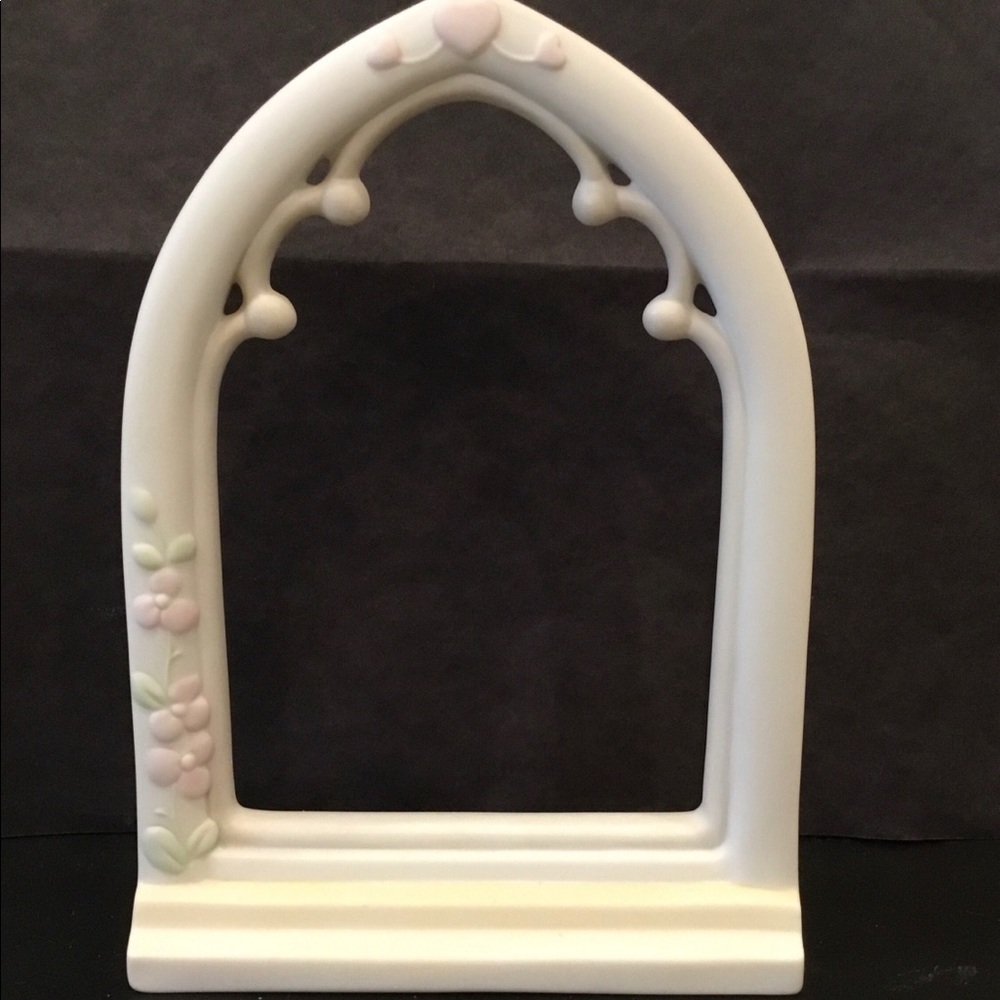 Precious Moment Wedding Arch